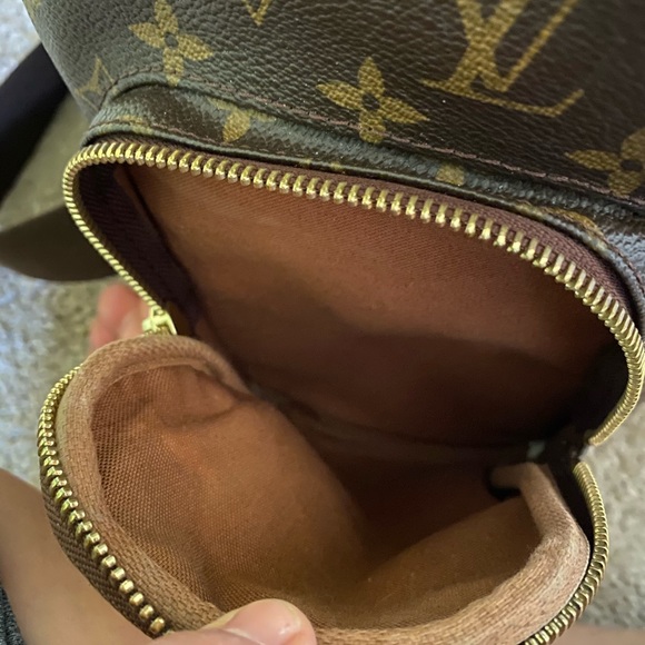 Louis Vuitton Bosphore backpack - Picture 8 of 11
